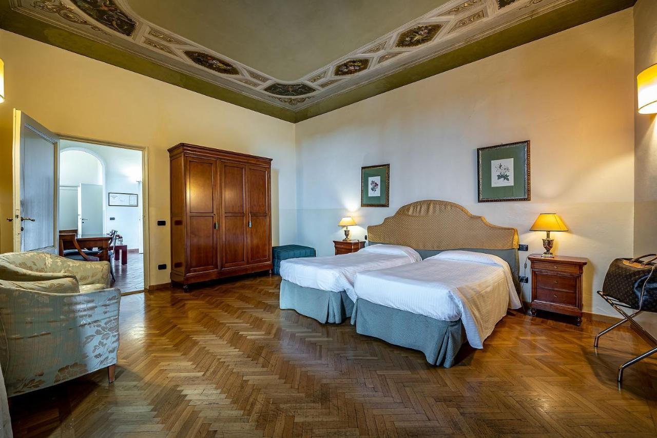 Palazzo Gamba Apartments Al Duomo Florens Exteriör bild