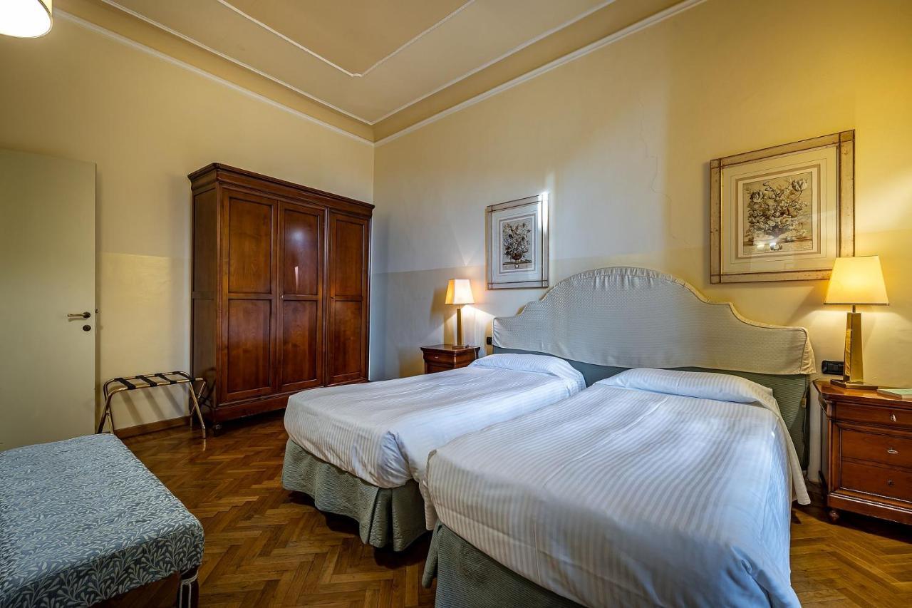 Palazzo Gamba Apartments Al Duomo Florens Exteriör bild