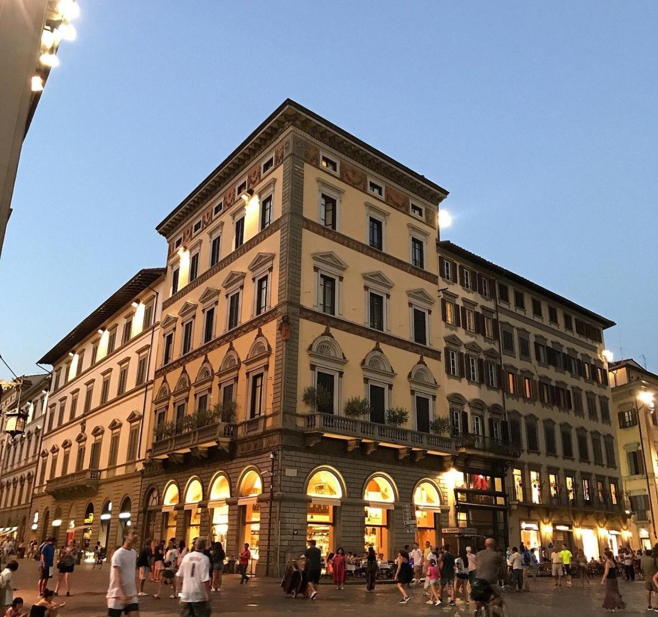Palazzo Gamba Apartments Al Duomo Florens Exteriör bild